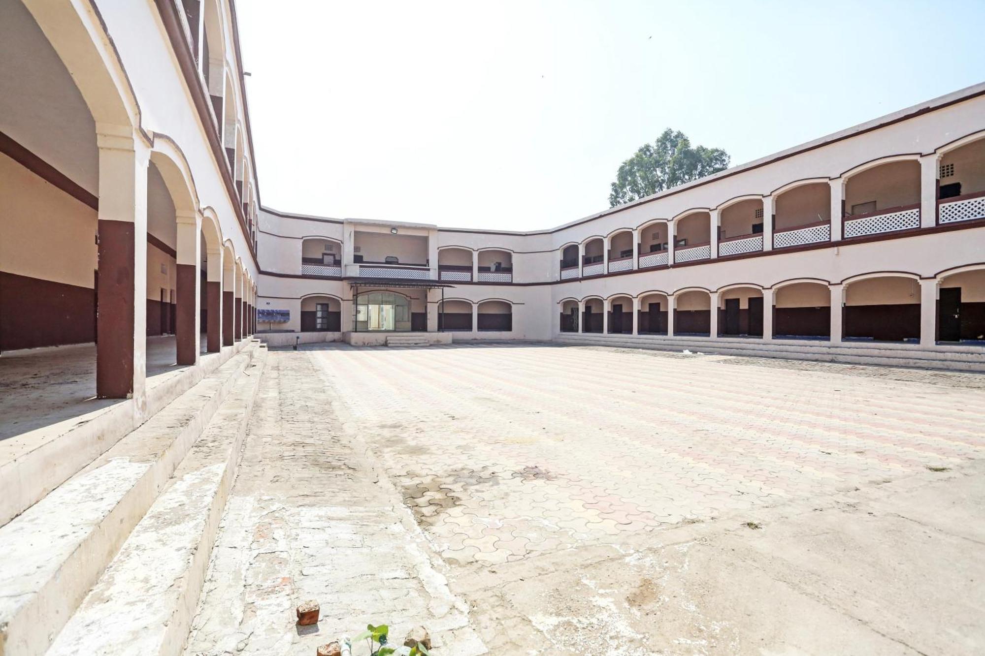 Hotel O Murliwala Wedding Palace And Resort Samalkha Extérieur photo